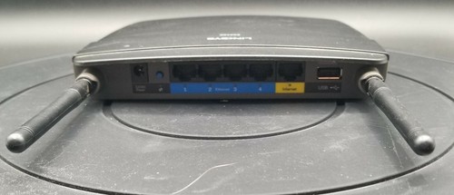 Linksys EA6100 router Wi-Fi intelligente dual band NO cavo di alimentazione ~ 4 porte Lan + USB - Foto 2 di 7