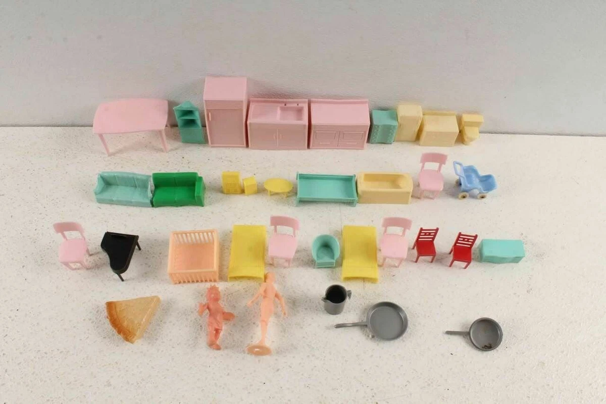 Plastic on sale dollhouse furniture
