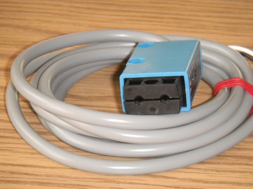 Honeywell MICRO SWITCH FE7C-FT2-M Photoelectric Sensor / Fiber Optic Control NOS - Picture 3 of 3