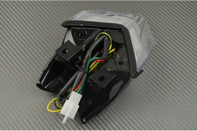 Feu stop LED avec clignotant transparent pour MV Agusta 800 RR en balade - 3