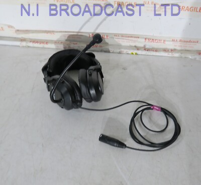 RTS camera headphone and microphone (5pin)  used to connect direct into the came