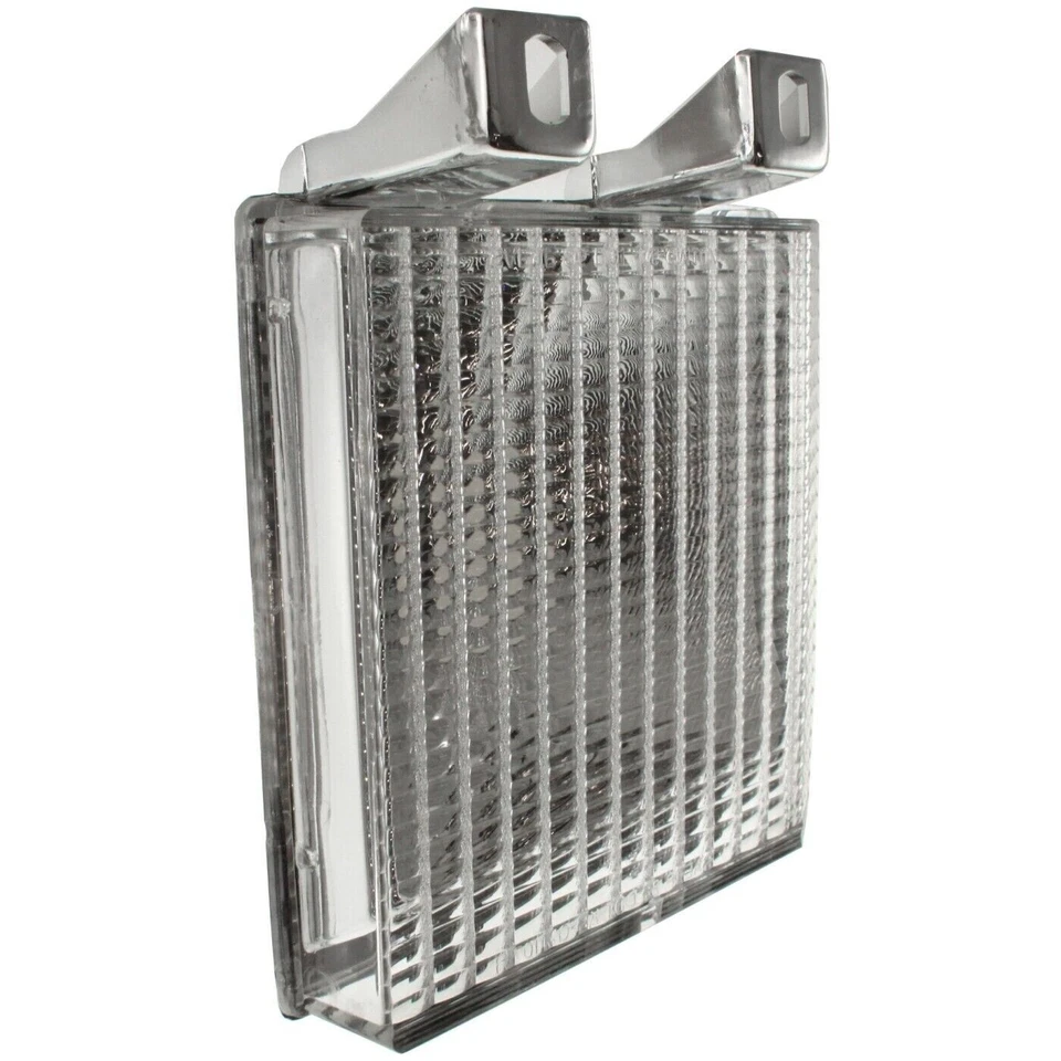 New Park Lamp Lens And Housing Right & Left Fits 1983-1988 GMC R1500 Suburban - Image 4 of 4