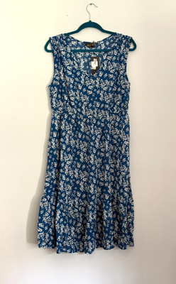 Women's Seta T NWT Blue Floral Dress Size Large Sleeveless Elastic Waist Pockets