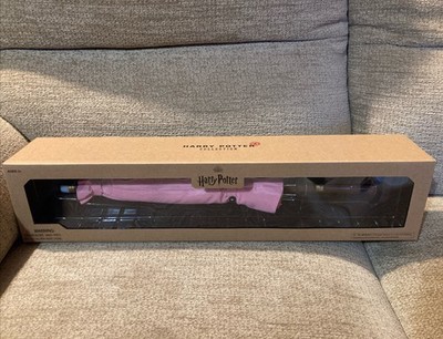 Harry Potter Zauberwelt Hagrids leuchtender rosa Regenschirm Spielzeug