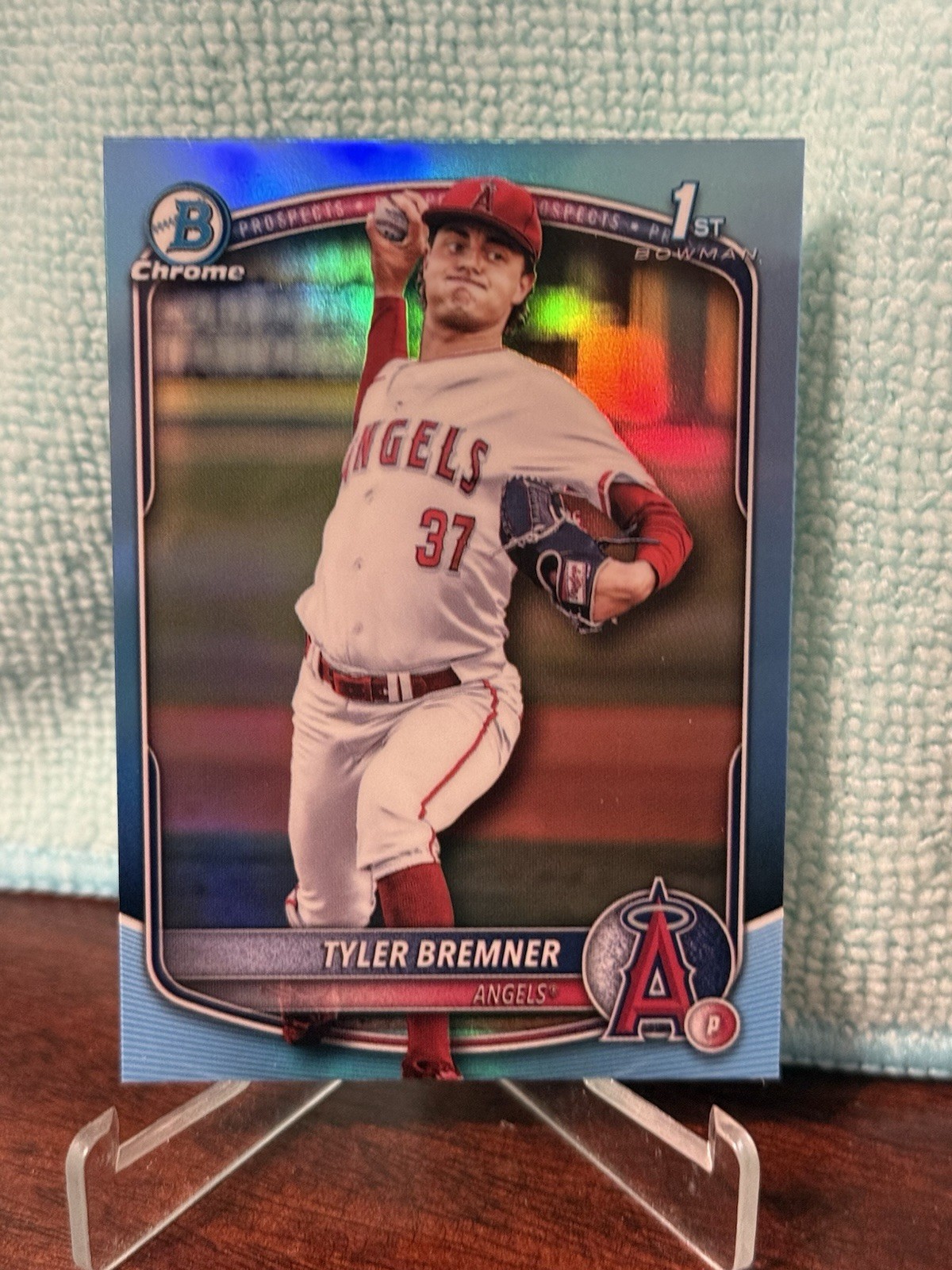 2025 Bowman Draft Tyler Bremner Chrome Sky Blue Refractor 1st #BDC-37 Angels