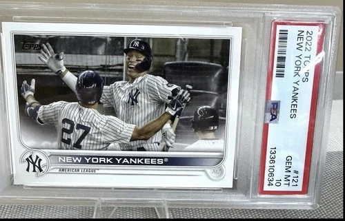 2022 Topps Series 1 Aaron Judge/Giancarlo Stanton PSA 10