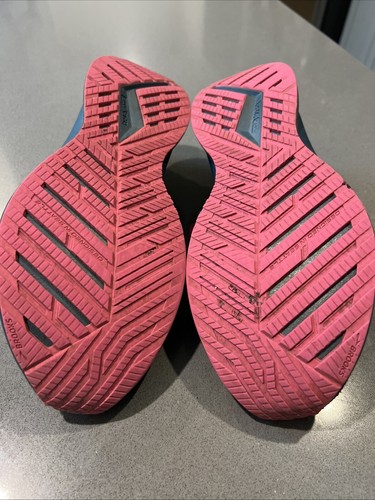 Brooks Levitate Stealthfit 5 Womens 10.5 B Shoes Gray Pink Running Walking - Picture 4 of 5
