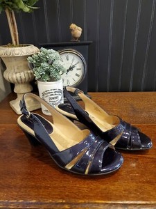 softspots neima sandals