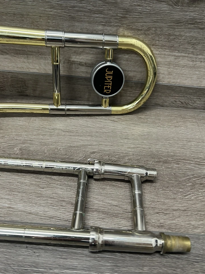 Jupiter Brand JSL-432 Trombone W/ Mouthpiece & Hard Case - Image 2 of 4