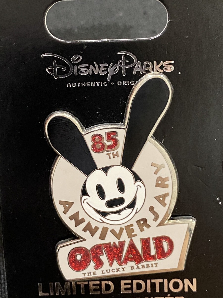 ミッキーマウス バナナ ピンバッジ s-l1200.jpg