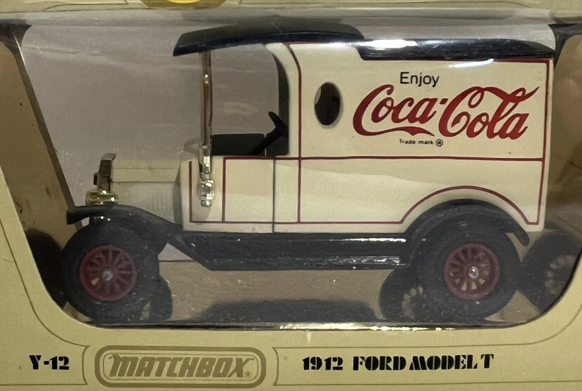 Y-2 1912 FORD MODEL T COCA COLA by "MATCHBOX MODELS OF YESTERYEAR" 1/35 SCALE - Image 3 of 4