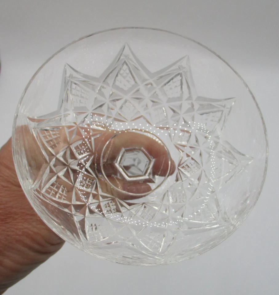 VASO SORBETE BACCARAT COLBERT 4 3/4" CHAMPAGNE ALTO Foto 3 de 4