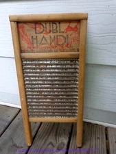 Antique VTG Ribbed Metal Wooden DUBL HANDI Columbus WASHBOARD Red Graphic RUSTIC