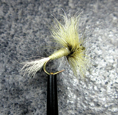 Wulffs Humpies Irresistibles Wulff White