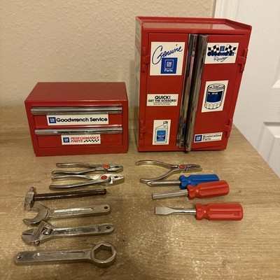 1995 FunRise GM Goodwrench Mechanics Toolbox & Chest With Mini Tools 10Piece Set