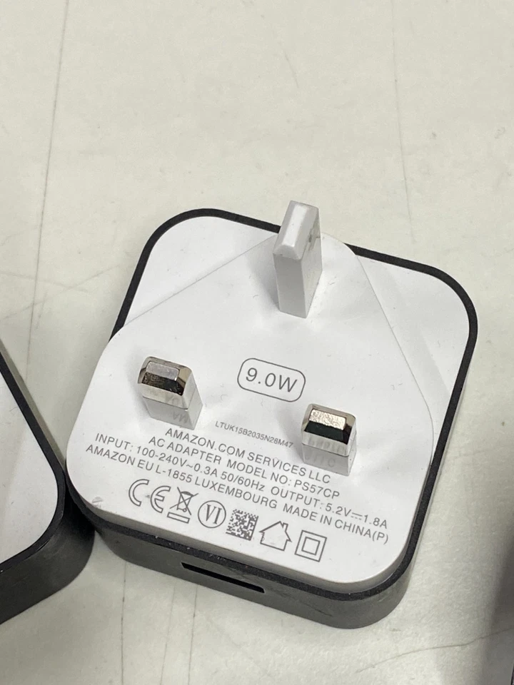 LOT OF 3 ORIGINAL Amazon 9W Kindle eReader/Fire HD/Echo Dot USB Charger UK Plug - Image 4 of 4