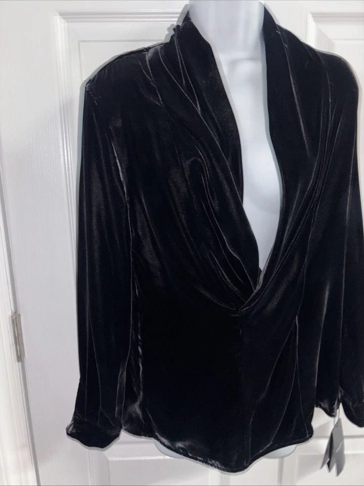 Yves Saint Laurent Women’s Velours Viscose Soie Black Size 36 Small - Image 3 of 4