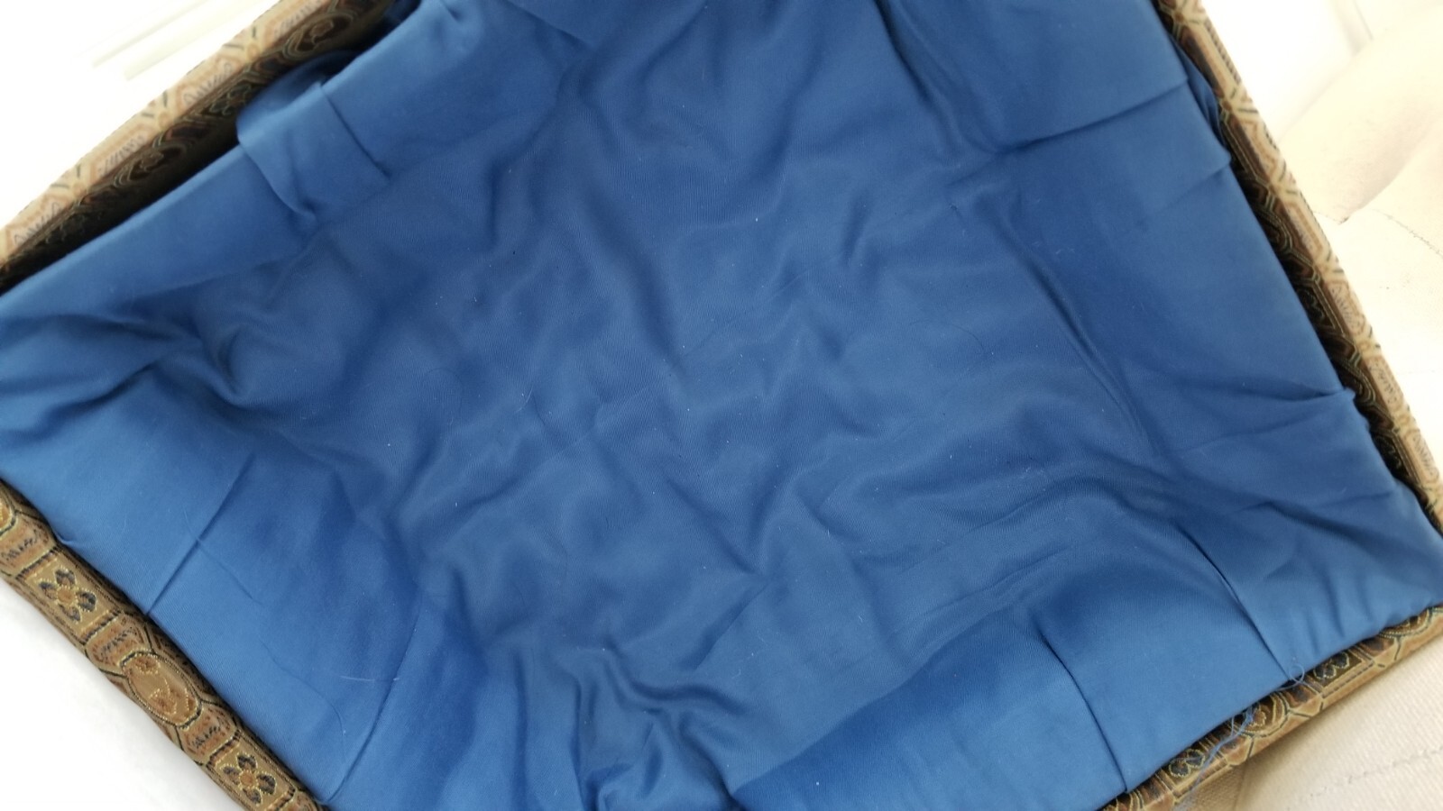Picture 2 of 23