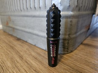 Benefit BADgal BANG! Volumizing Mascara in Intense Pitch Black .14 oz NEW
