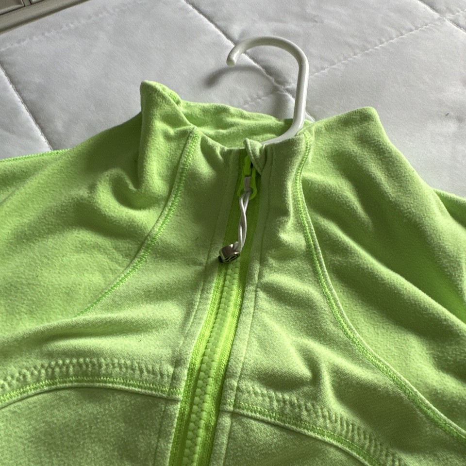 EUC Lululemon Define Jacket Size 4 Green eBay