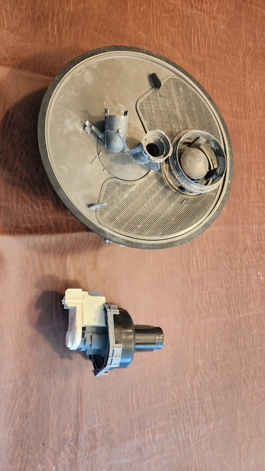 Kenmore Elite Whirlpool Dishwasher Sump w/ diverter & Turbidity Sensor