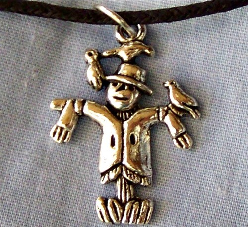 SCARECROW ~ NECKLACE --- (GREAT_GIFT 