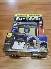 Ever Brite Motion-Activated Solar Power LED Light