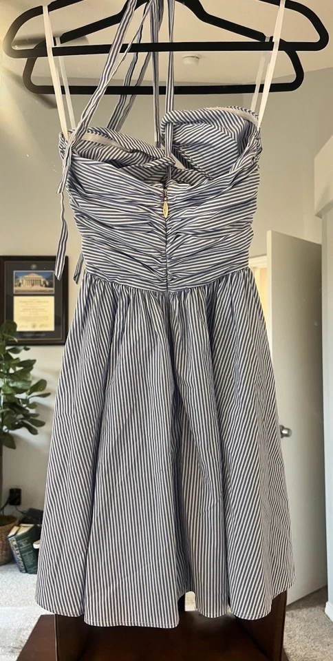 JUICY COUTURE 粉饼条纹系带府绸连衣裙,尺寸 2 Periwinkle 条纹 — 第 2/3 张图片