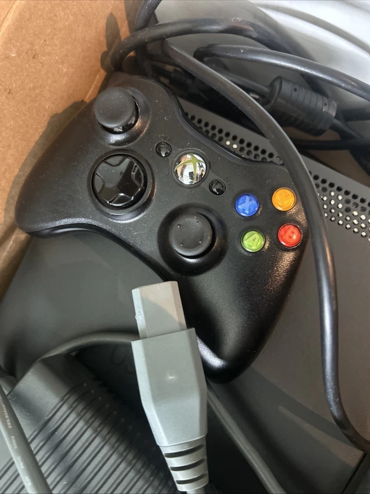 Any One Want A Xbox 360 I Am Selling This Because I Want New Soccer Cleats - Image 3 of 4