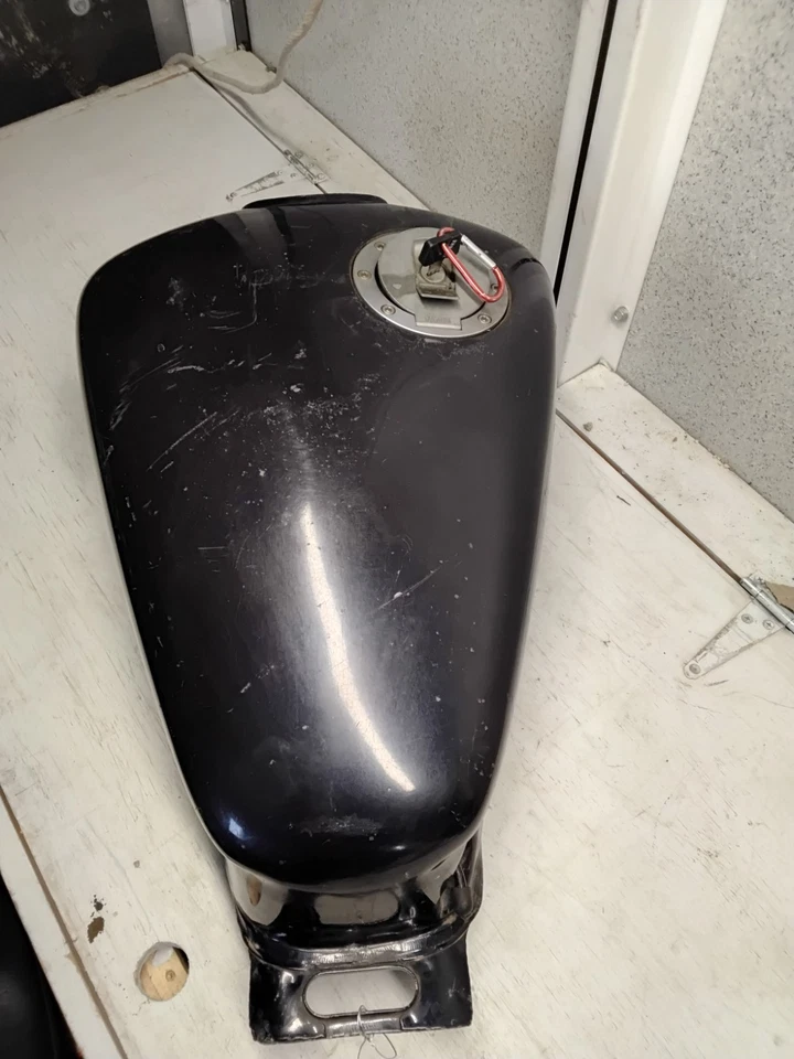 Yamaha YX600 1986 Radian {1986-1990} tanque de combustible Foto 3 de 4