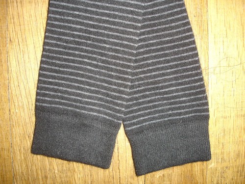 Gold Gold Ein Paar Halbstrümpfe Socken Gr-39/41 weiche Wolle Lycra schwarz grau - Bild 2 von 4