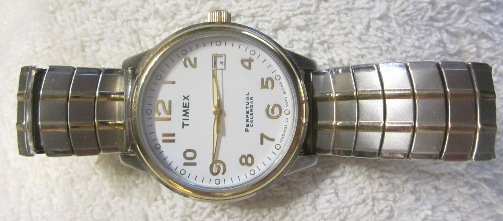 1 Timex T2C061 Indiglo Quartz Analog Men's wrist  Watch New NOS,needs battery