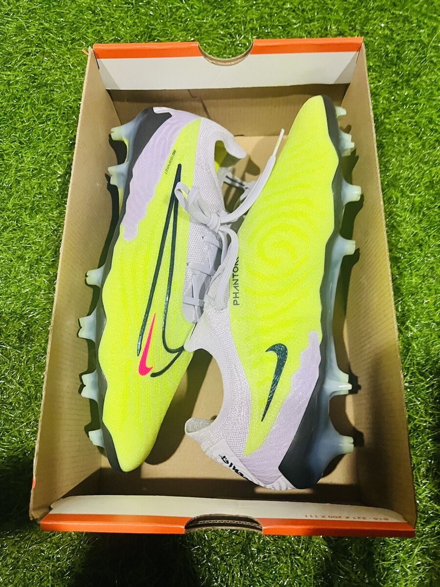 Size 11 - Nike Phantom GX Elite FG Luminous Pack for sale Size 11 - Nike Phantom GX Elite FG Luminous Pack for sale