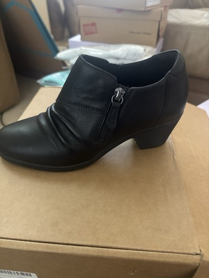 #ad Clarks Emily 2 Braley Black Leather Size 6M Brand New Original Box Not Included $29.99