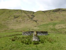 Photo A2 Old sheepfold below Ewe Hill Water of Ken/NS6600 The steep hil c2015