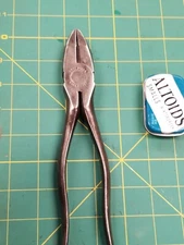 VINTAGE LINESMAN PLIERS BELL SYSTEMS UTICA TOOLS 8-1/2" MARKED 259-P8