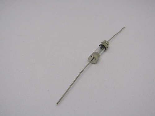 Fußblei GLAS Sicherung 6,3 A langsam & F6,3A schnell T6.3AL250V T6300mA 5x20 mm Axialverstärker - Bild 7 von 22