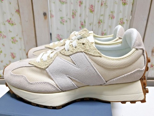 New Balance 327 Sports Shoes Sneakers Ivory NIMBUS CLOUD CRIMSON Authentic - Picture 7 of 7
