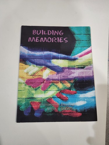 ORIGINAL 2005 EASTERBROOK DISCOVERY SCHOOL YEARBOOK/ANNUAL/SAN JOSE, CALIFORNIA - Picture 3 of 10