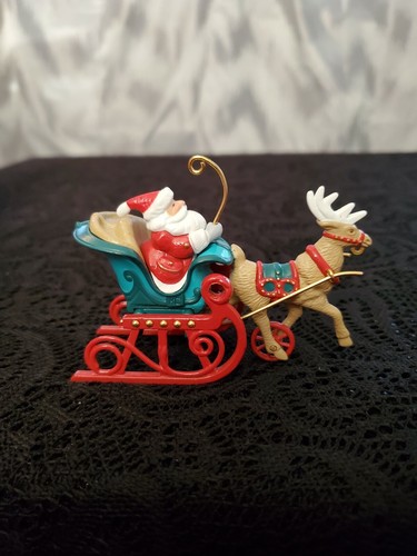 Hallmark Keepsake Christmas Sleigh Ride Ornament 1998 Die-Cast Metal SEE PICS - Picture 6 of 7
