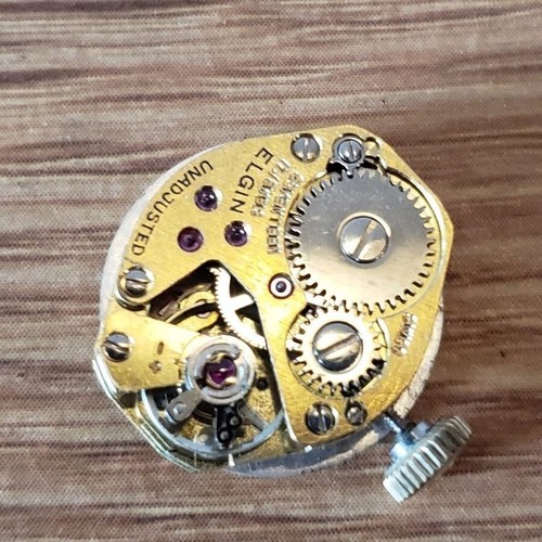 Vintage Elgin Golden 17 Jewel Mechanical Watch Unadjusted Movement Running WP1 - Picture 5 of 12