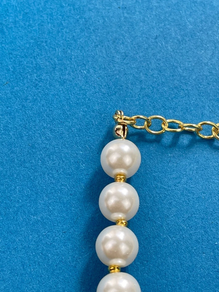 Valentino Gold Crystal V Logo Pearl Beaded Bracelet - Image 3 of 4