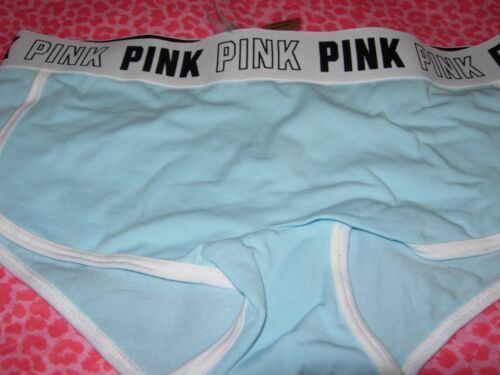 Victoria's Secret PINK Intimates Shortie BoyShort Retro Logo Baby Blue XS S NWT - Afbeelding 1 van 2