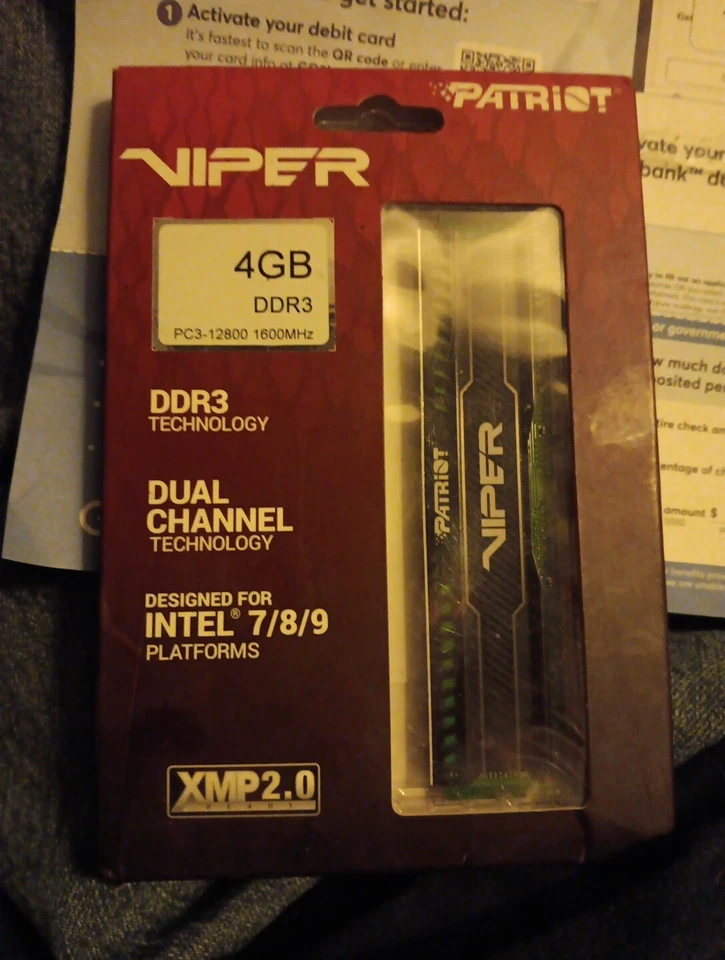 Viper 4GB DDR3 PC3=12800 1600Mgz Foto 2 de 4