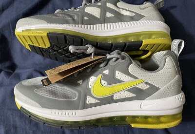 Nike Airmax Men s (Size 10) Retail for $180