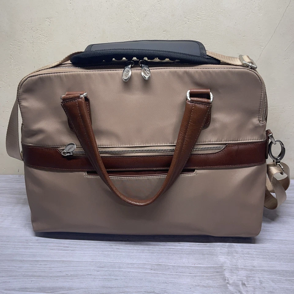 Maletín McKlein USA Serie N HARTFORD Nylon Doble Compartimento Cremallera Foto 3 de 4