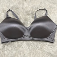 Torrid 44DDD Bra Gray Dream Wire Free Boost Back Closure Wireless Stretch