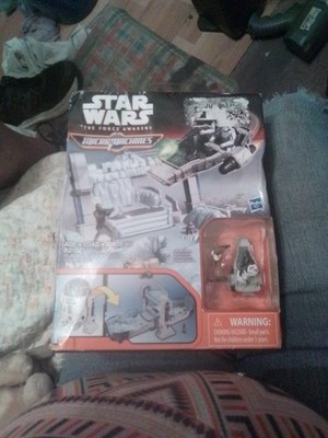 Star Wars the Force Awakens Micro Machines R2-D2 Playset Hasbro 2015 New Sealed