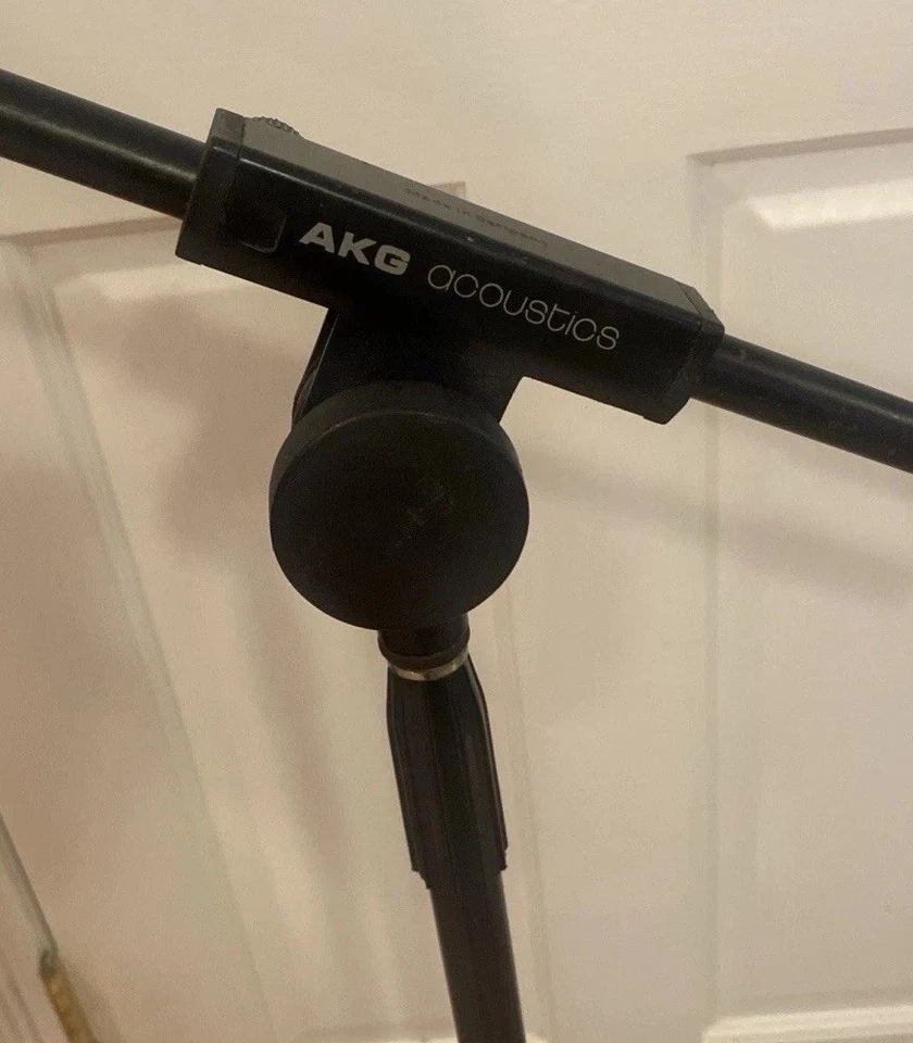 Tripé antigo AKG microfone microfone suporte boom com suporte de microfone Shure Attach - Imagem 2 de 4