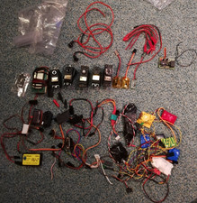 Skrzynka Akcesoria Części Serwo Przełącznik Przekaźnik Połączenie LED Kabel Holender-367